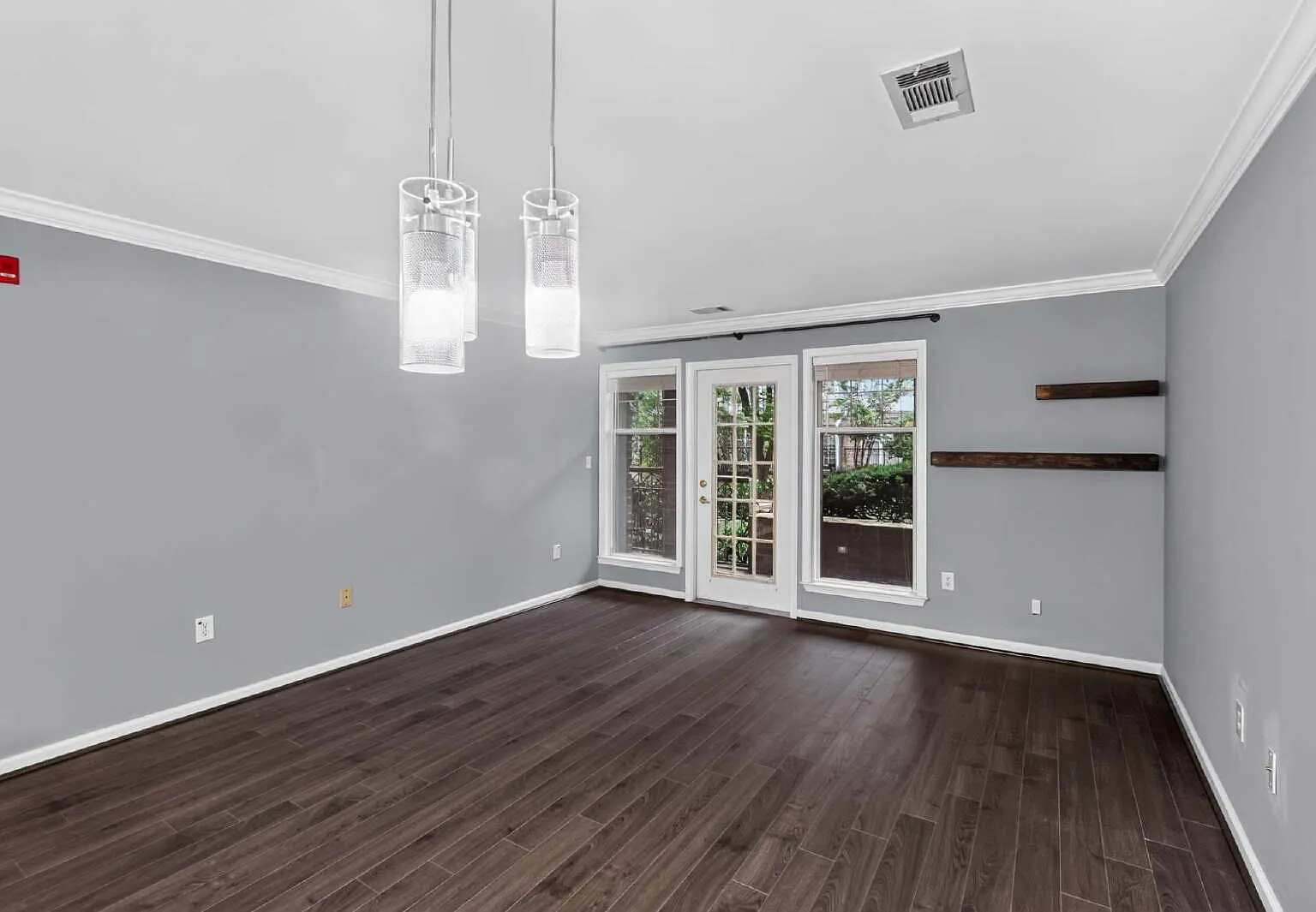 2 bed, 1.0 bath, 983 sqft, $2,595 — Photo 4