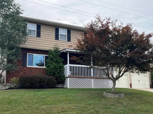 268 Twin View Ln, Huntington, WV 25704