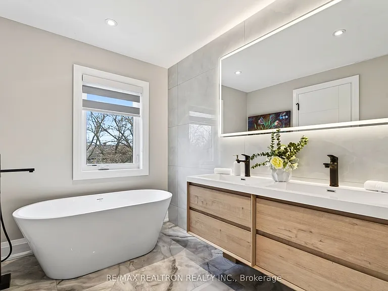 792 Midland Ave — Photo 27