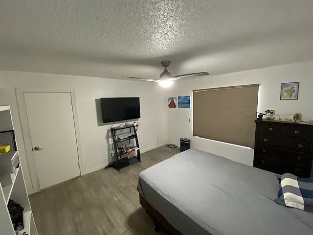 540 N May St #9-2122 — Photo 8