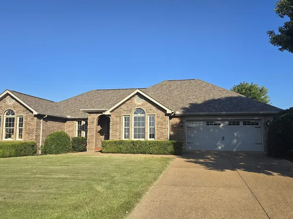 34 Olympic Dr, Mountain Home, AR 72653