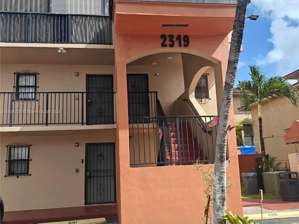 2319 W 60th St #D201, Hialeah, FL 33016