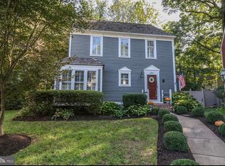2097 Cobblestone Ln, Reston, VA 20191