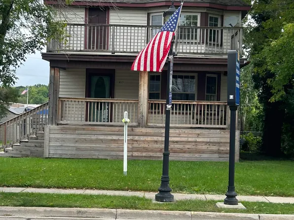 8217 Main St, Birch Run, MI 48415