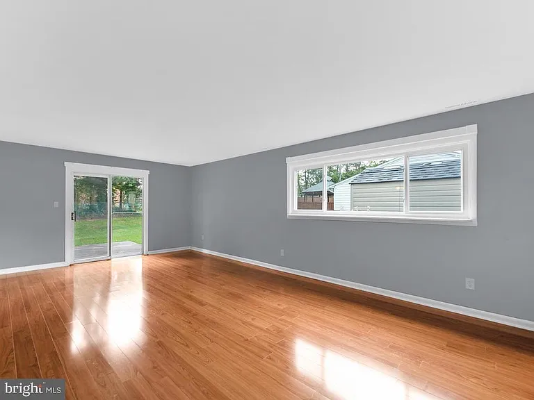 7225 Fairbrook Rd — Photo 7