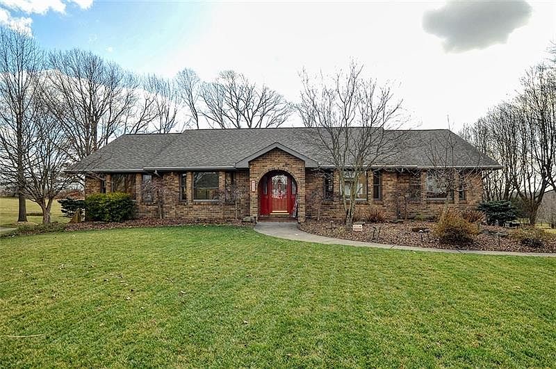 121 Rosewood Dr, Aliquippa, PA 15001 Zillow