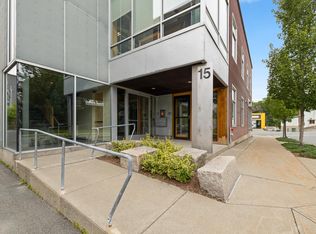 15 Railroad Row #2C2, White Riv Jct, VT 05001