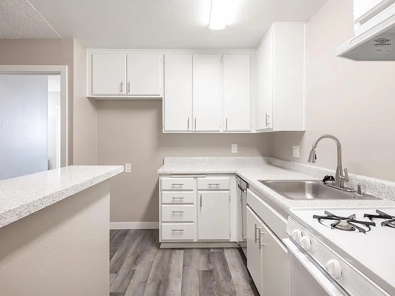 3710-3750 E Fountain St #18-213 — Photo 8
