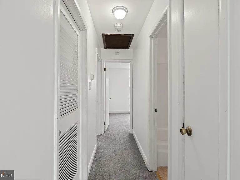 8 Fanelli Ln #A — Photo 10