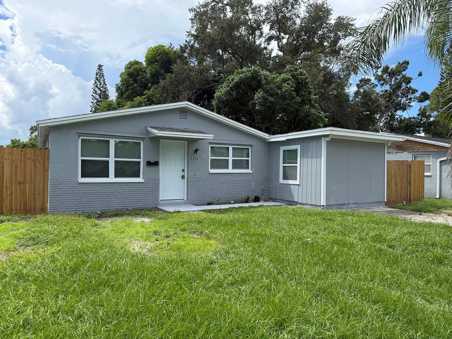 4 bed, 1188 sqft, $2,450 — Photo 1