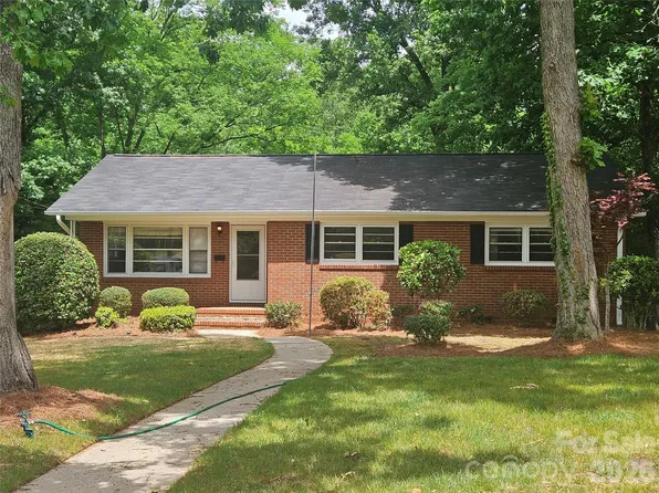 2227 Wensley Dr, Charlotte, NC 28210