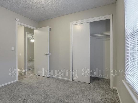 4th image of 7906 E 105th St