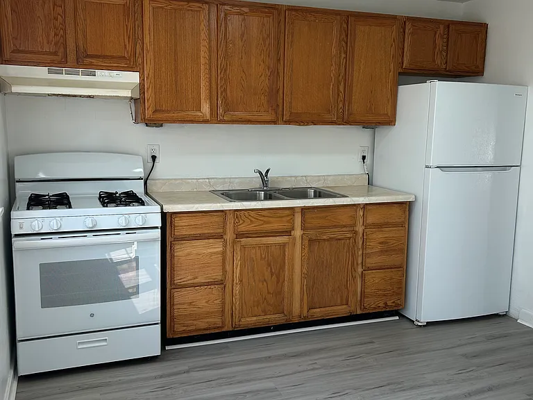100-07C Midland Hts — Photo 6
