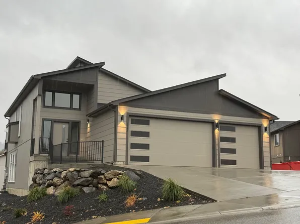 3202 S Custer Ln, Spokane, WA 99203