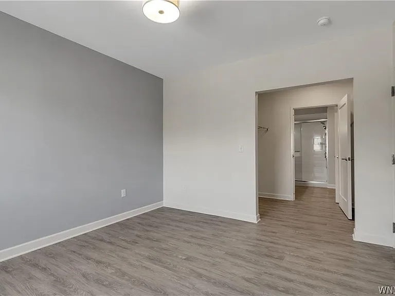 5712 Main St #240 — Photo 3