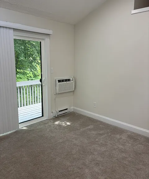 238 Evergreen Ct — Photo 18