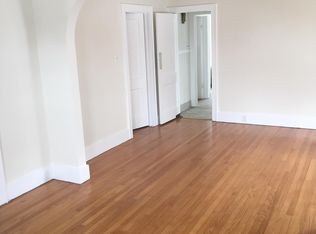 822 Curry Rd, Schenectady, NY 12306