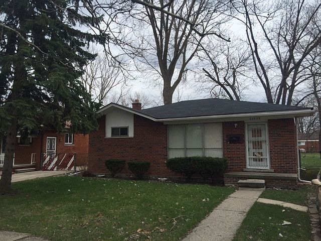 1st image of 30059 Glenwood St