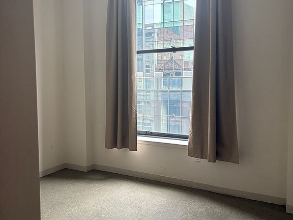 5th image of 407 Washington St Unit 503