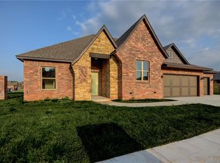 2531 Coles Creek Ln, Yukon, OK 73099