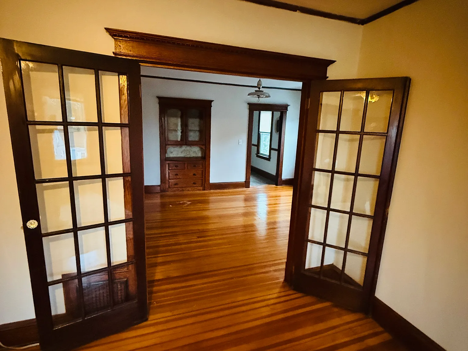 2 bed, $1,650 — Photo 3