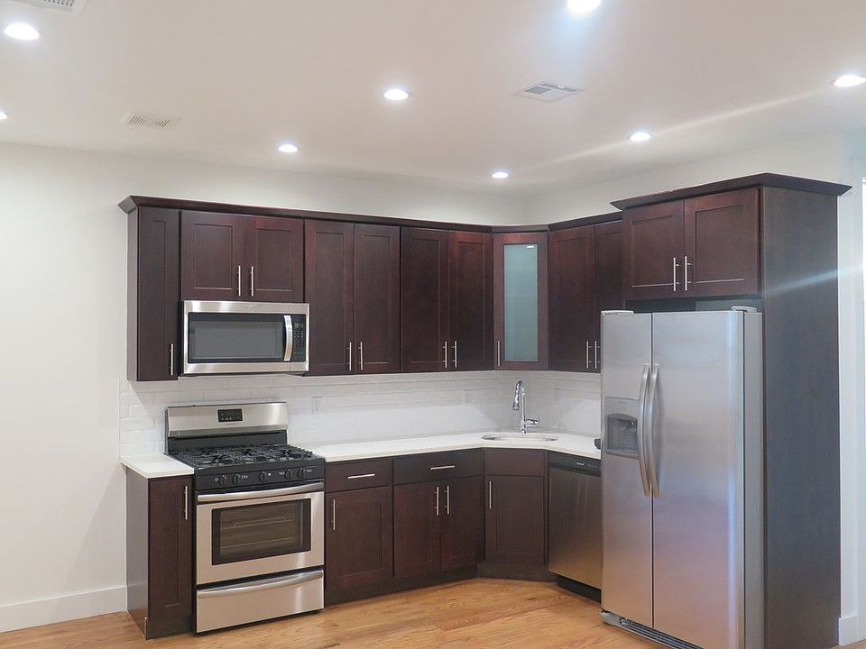 1st image of 54-06 Flushing Ave #2A