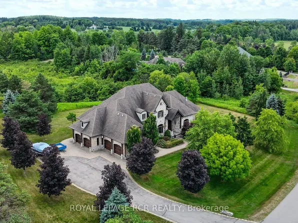 7 Proctor Ave, Caledon, ON L7E 4E7