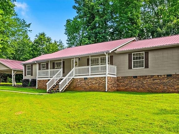 3rd image of 4932 Streamside Dr