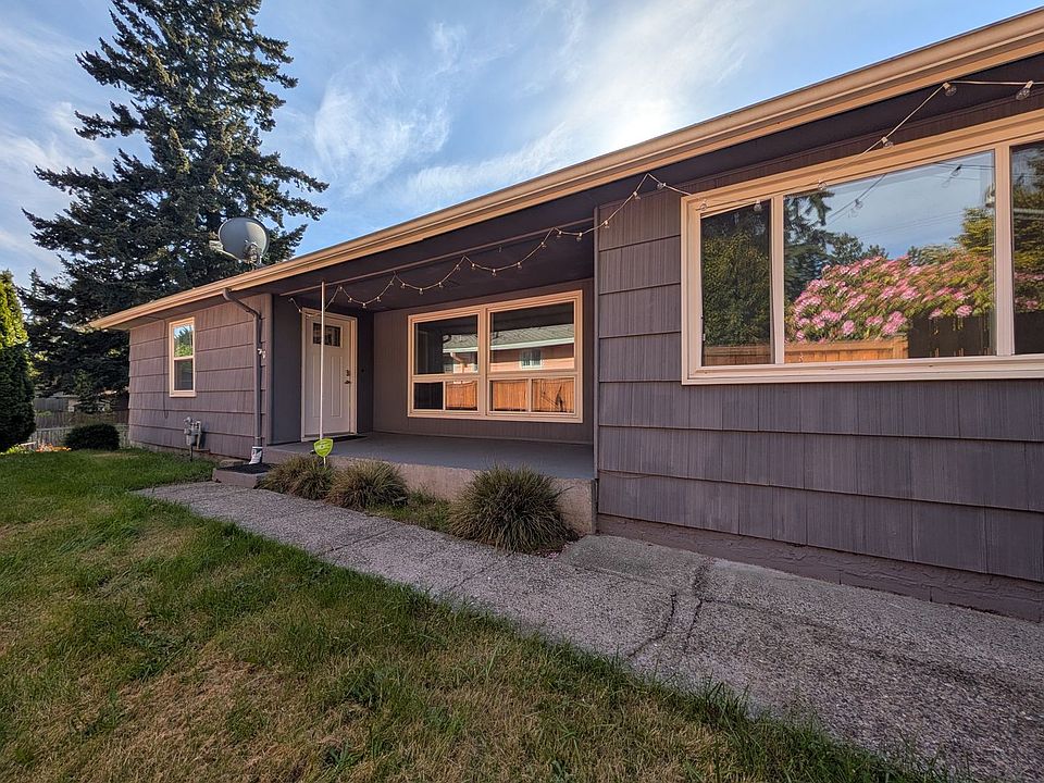 1st image of 19021 8th Ave S