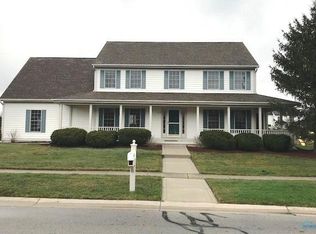 5824 Settlers Ridge Cir, Sylvania, OH 43560