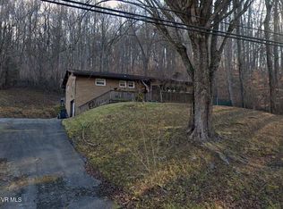 755 Rock Springs Dr, Kingsport, TN 37664