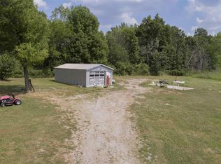 1755 W 775 S, Ashley, IN 46705