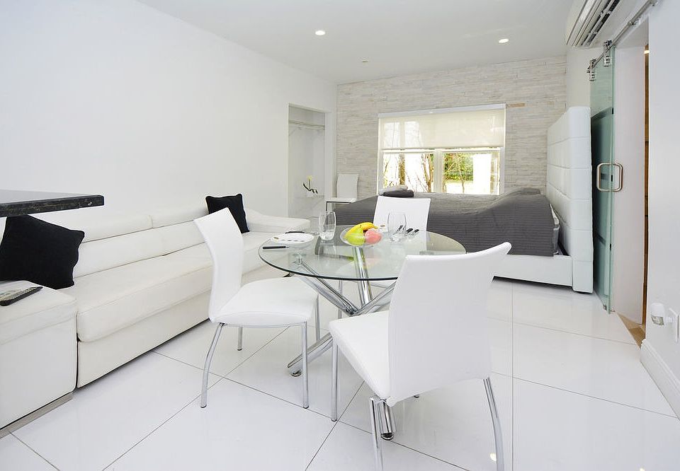 1st image of 612 15th St APT 8