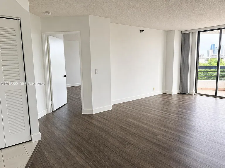 3400 NE 192nd St #504 — Photo 7