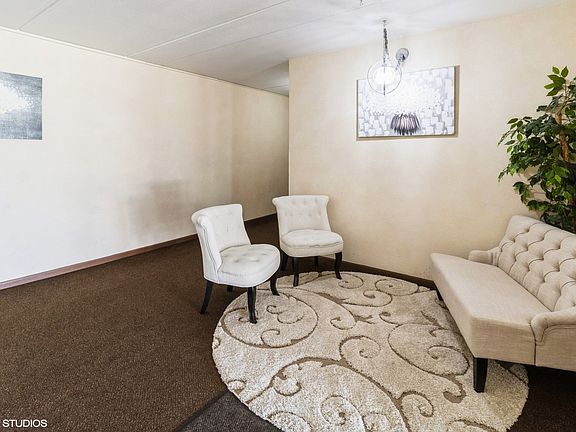 3rd image of 130 E Grand Ave APT 101