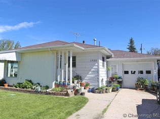 1922 E 18th St, Cheyenne, WY 82001