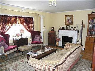 5th image of 39 Circle Dr N