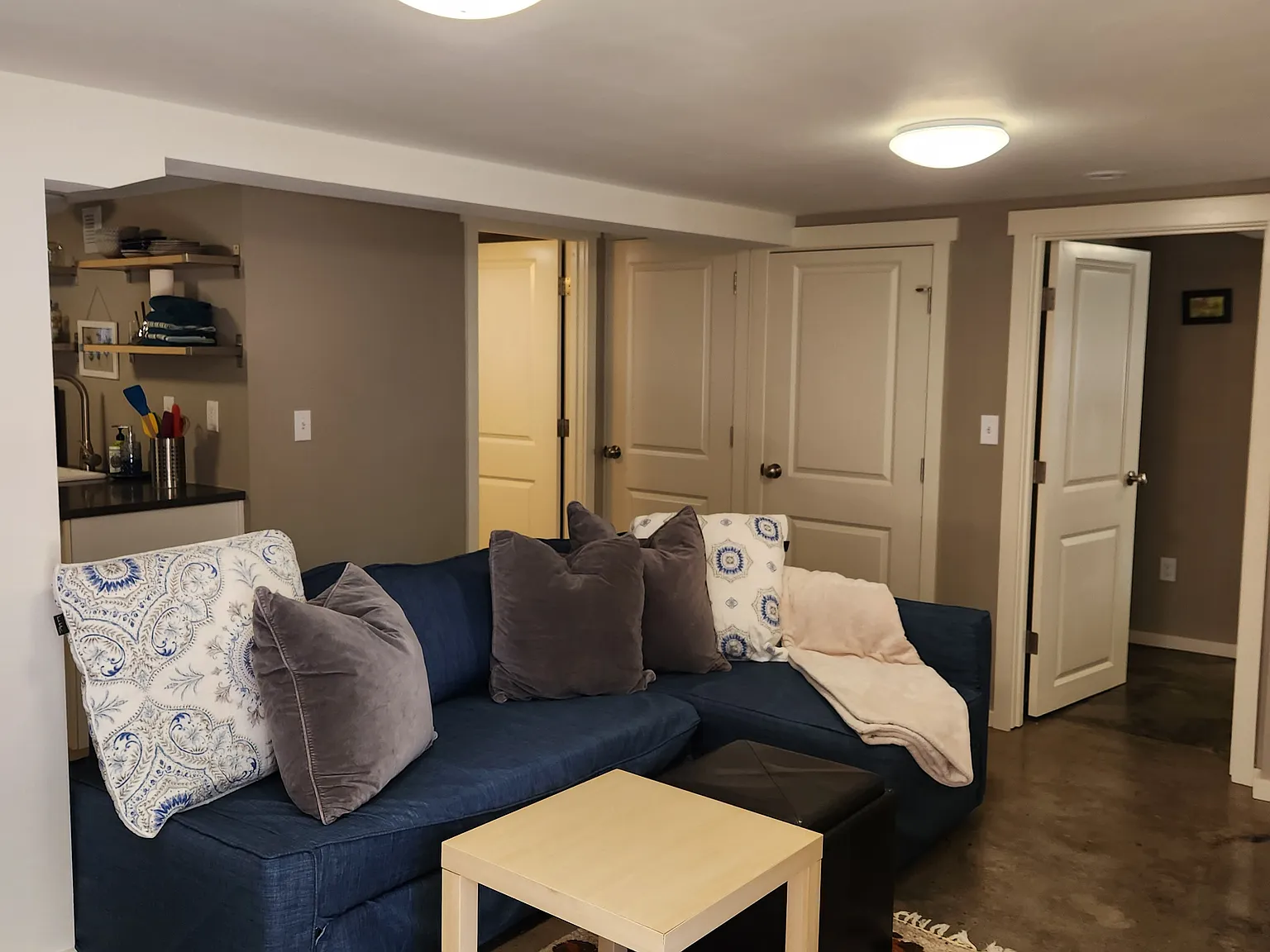 1 bed, 1200 sqft, $1,800 — Photo 3