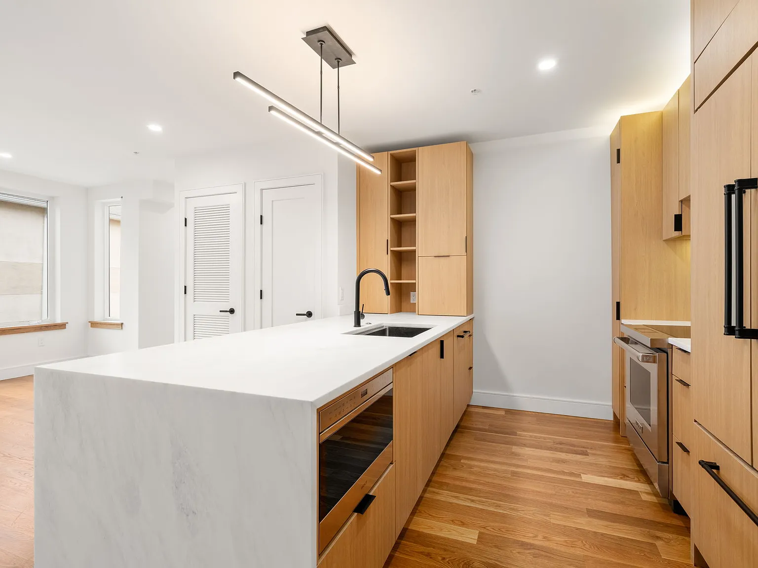 58 Kent St — Photo 2