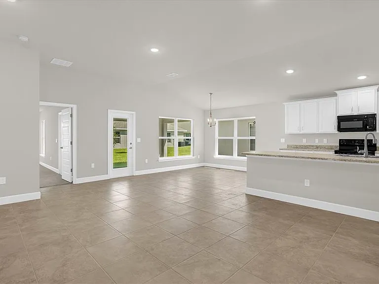 671 Tanaro Ln — Photo 10