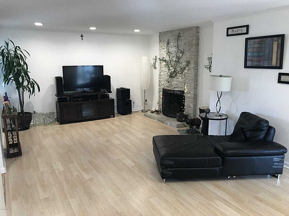 5th image of 2656 Bolker Way