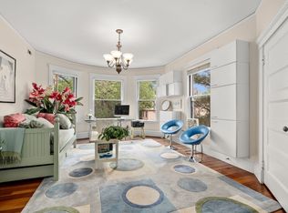 431 Putnam Ave #2, Cambridge, MA 02139