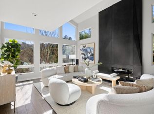 27201 Moody Rd, Los Altos Hills, CA 94022
