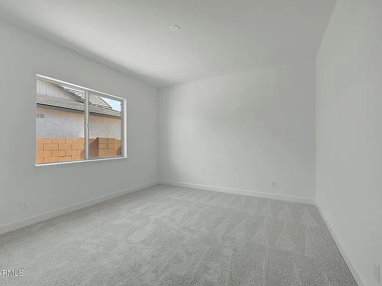 6823 N 190th Dr — Photo 17