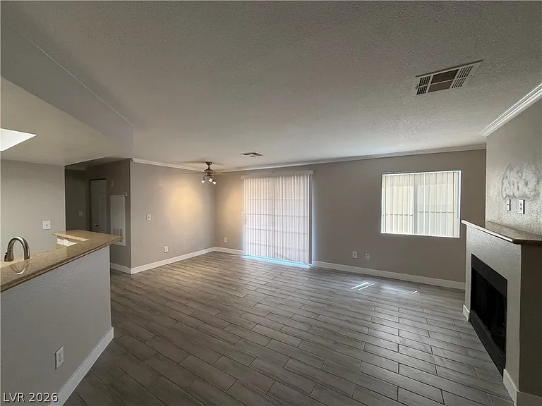 8600 W Charleston Blvd #1044 — Photo 4