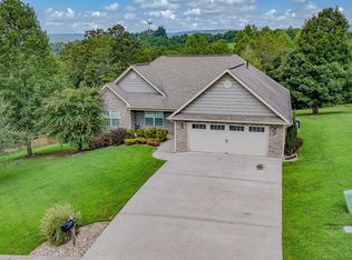 252 Arbor Pointe Trl, Dayton, TN 37321