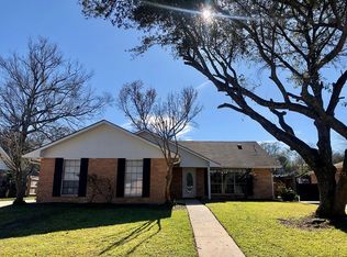 14818 Colonel Allen Ct, Baton Rouge, LA 70816