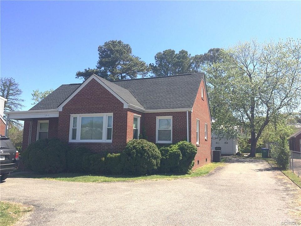 2nd image of 1319 Evergreen Ave