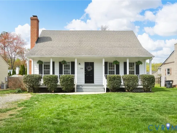 1318 Robindale Rd, North Chesterfield, VA 23235