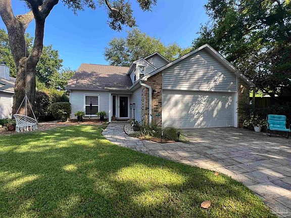 2nd image of 4000 Coppertree Ln